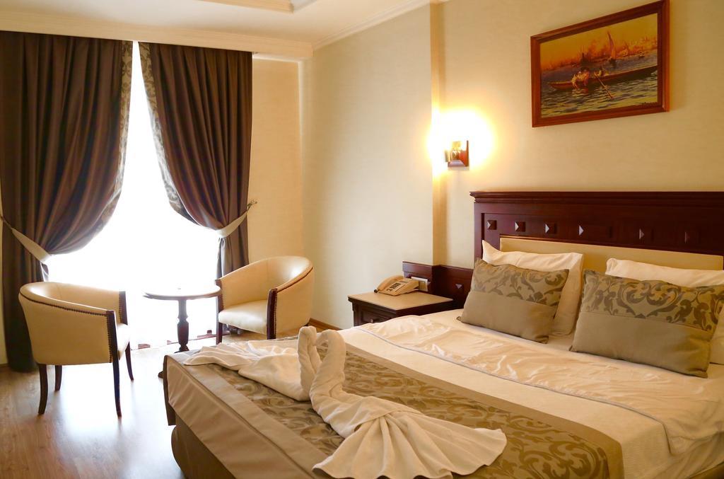 Anzer Beach Hotel คุมบัวร์กาซ ห้อง รูปภาพ
