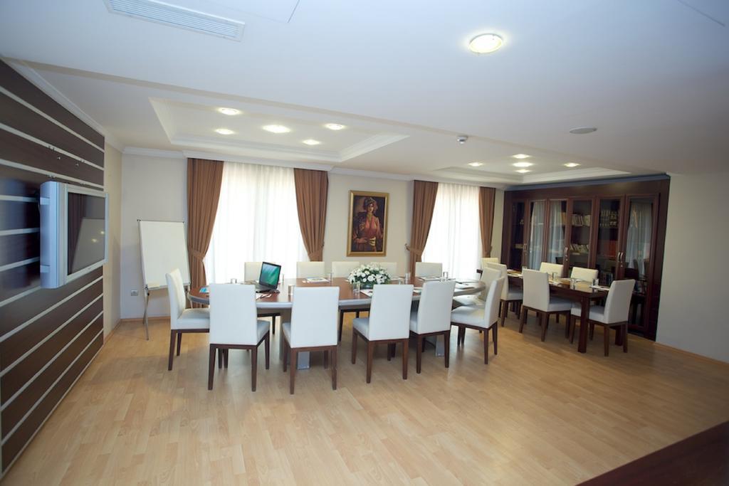 Anzer Beach Hotel คุมบัวร์กาซ ภายนอก รูปภาพ