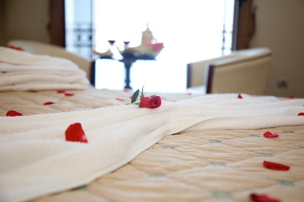 Anzer Beach Hotel คุมบัวร์กาซ ภายนอก รูปภาพ